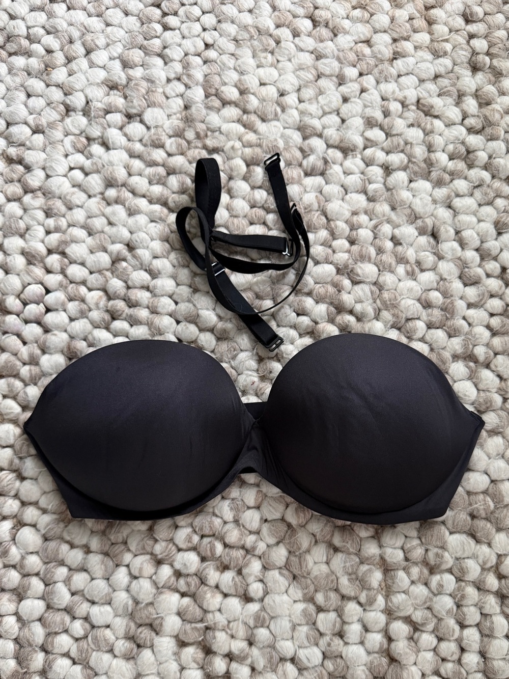 SKIMS ULTIMATE STRAPLESS PUSH-UP BRA | ONYX